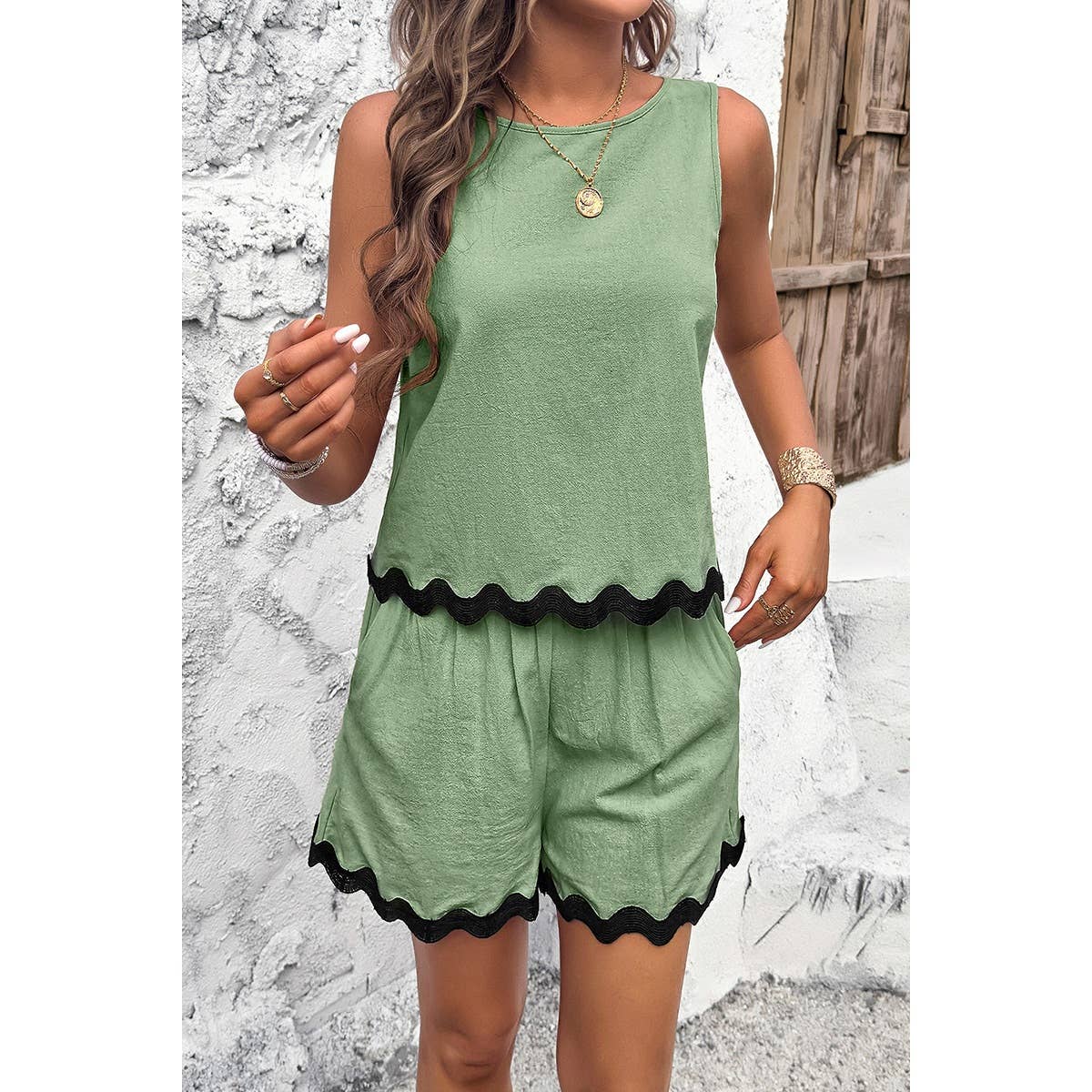 Sleeveless Pockets Shorts Sets