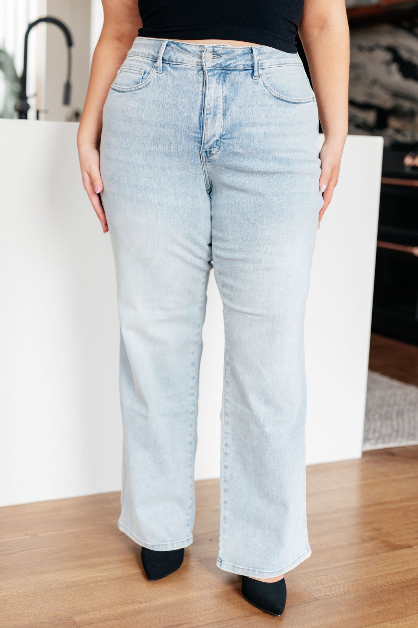 Brooke High Rise Control Top Vintage Wash Straight Jeans - ONLINE EXCLUSIVE!