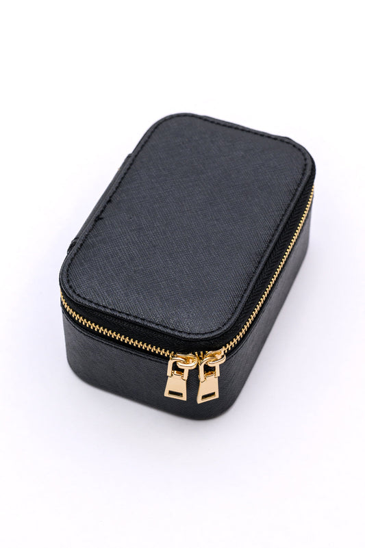 Travel Jewelry Case in Black - ONLINE EXCLUSIVE!