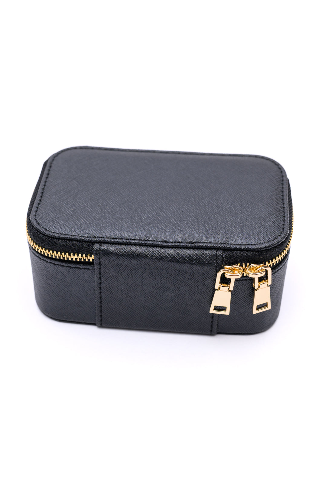 Travel Jewelry Case in Black - ONLINE EXCLUSIVE!